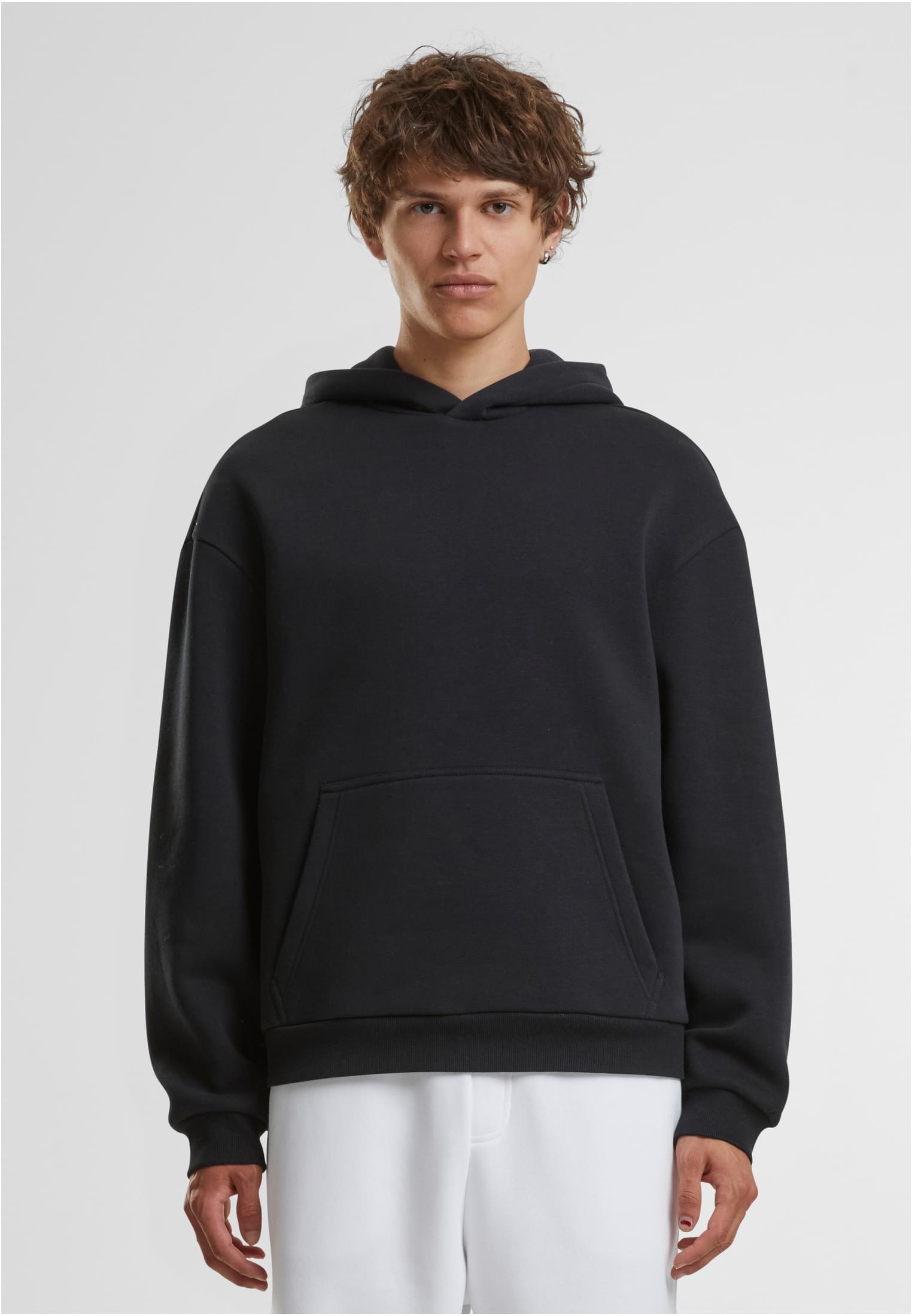 Musta Hoody - Huppari painatuksella