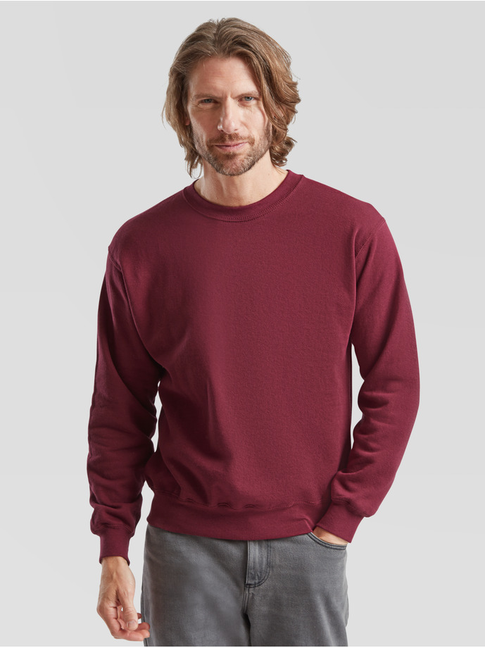 Burgundy colleget omalla logolla