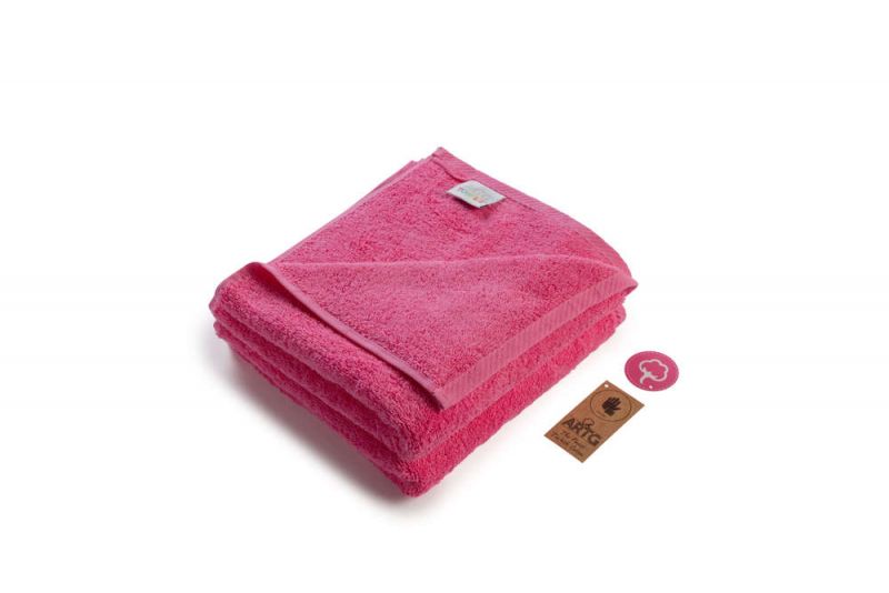 Pink Pyyhe brodeerauksella