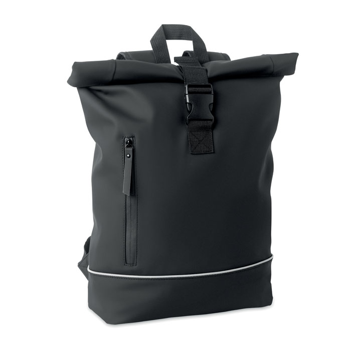 Backpack omalla logolla